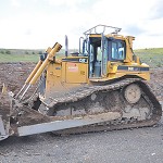 Second hand Cat crawler fills a gap 40a_tmb_0114