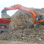 Aberdeen contractors snap up 52 tonne excavator excavator-rubble