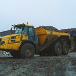 Levenseat not stuck in muck thanks to third Bell machine 97a_0814