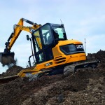 JCB boosts midi excavator range with new 9 tonne tailswing