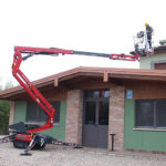 82New Hinowa 13.70 has great up-and-over capability