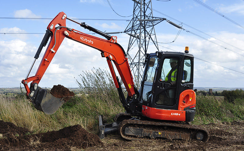 Gordon Bow Plant Hire Makes First Kubota Purchase 