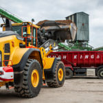 A loading shovel fit for a King