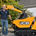 JCB sells machines online for the first time
