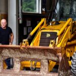 TV star gets to grips with attempted Dome raid JCB digger