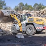 Liebherr loader proves to be good with wood at processing site