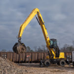 Cat launches new material handler with ‘advanced’ electro hydraulic system