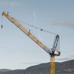 Liebherr extends luffing jib crane range Liebherr 620 HC-L