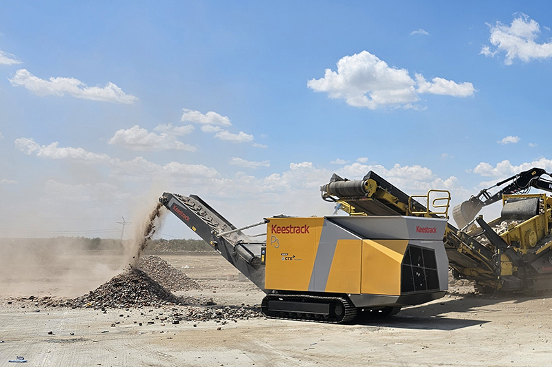 P3 tracked shredder