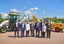 Flannery boosts JCB offering with 220 new machines in £22m deal From left to right are: Flannery Plant Hire MD Patrick Flannery, George Bamford, Mary Flannery, JCB Chairman Anthony Bamford, Pat Flannery Snr, Paul Flannery, Thomas Flannery and Martin Flannery.