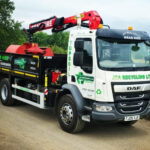 JCA Recycling expands fleet with 18-tonne Tipper Grab from Mac’s Truck Sales 18-tonne Tipper Grab truck
