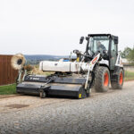 Doosan Bobcat employees take part in global volunteering initiative Doosan Bobcat employees participate in Community Day 2025