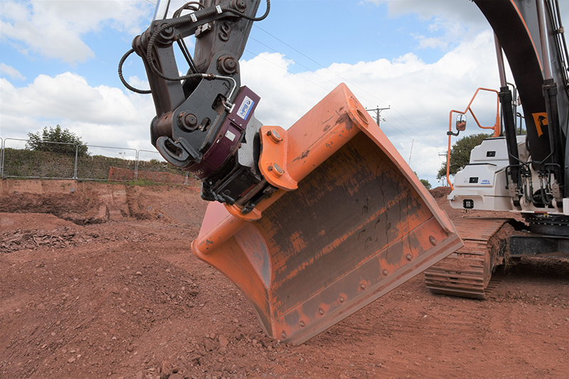 Excavator attachment tool