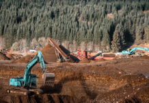 Plant sales adds new string to Cross bow Construction machines on golf course project