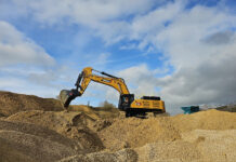 SANY concludes sale of firm’s first 80-tonne excavator in the UK SANY 80-tonne excavator working in a quarry