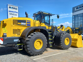 Komatsu machines to help drive McHale’s Scottish investment Wheel loader in construction yard