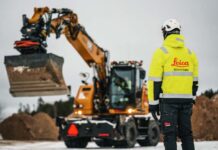 Leica expands 3D machine control offering for Cat wheeled excavators Leica Geosystems 3D machine control system on Caterpillar wheeled excavator