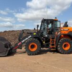 Top tip: attachment manufacturer plans exciting new product launch at ScotPlant 2026 Wheel loader with tipping bucket