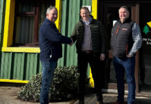 Gordons to expand with opening of new Blairgowrie depot Gordons' directors Ian Brydson (centre) and Kevin Fraser (right) accept the keys from previous site owner, Fergus Mitchell of Forest and Field Engineering