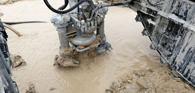 Dredging and pumping equipment