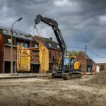 Hyundai unveils new 22-tonne crawler excavator Hyundai HX210L