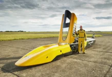 JCB Hydromax reaches 208mph as testing successfully concludes