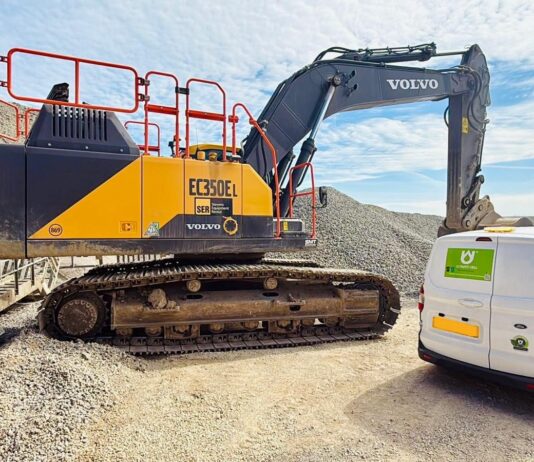 SER hails impact of ‘hydrogen-on-demand’ tech following nine-month field trial SER excavator in fuel trial