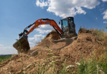 Develon launches upgraded version of mini-excavator Develon mini-excavator