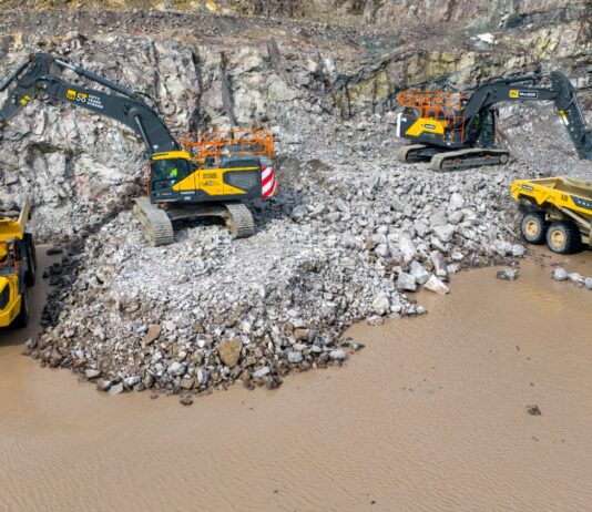 SER supplies over 20 machines to RJ McLeod for UK’s largest dry dock expansion