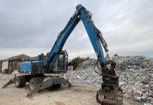Acetech Metals equipment set for online auction Terex Fuchs material handler