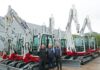 B&W set to keep digging with help from new Takeuchi fleet Jason Periam (Takeuchi UK); Andrew Partington (B&W); and Will Whitwell (B&W)