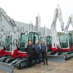 B&W set to keep digging with help from new Takeuchi fleet Jason Periam (Takeuchi UK); Andrew Partington (B&W); and Will Whitwell (B&W)
